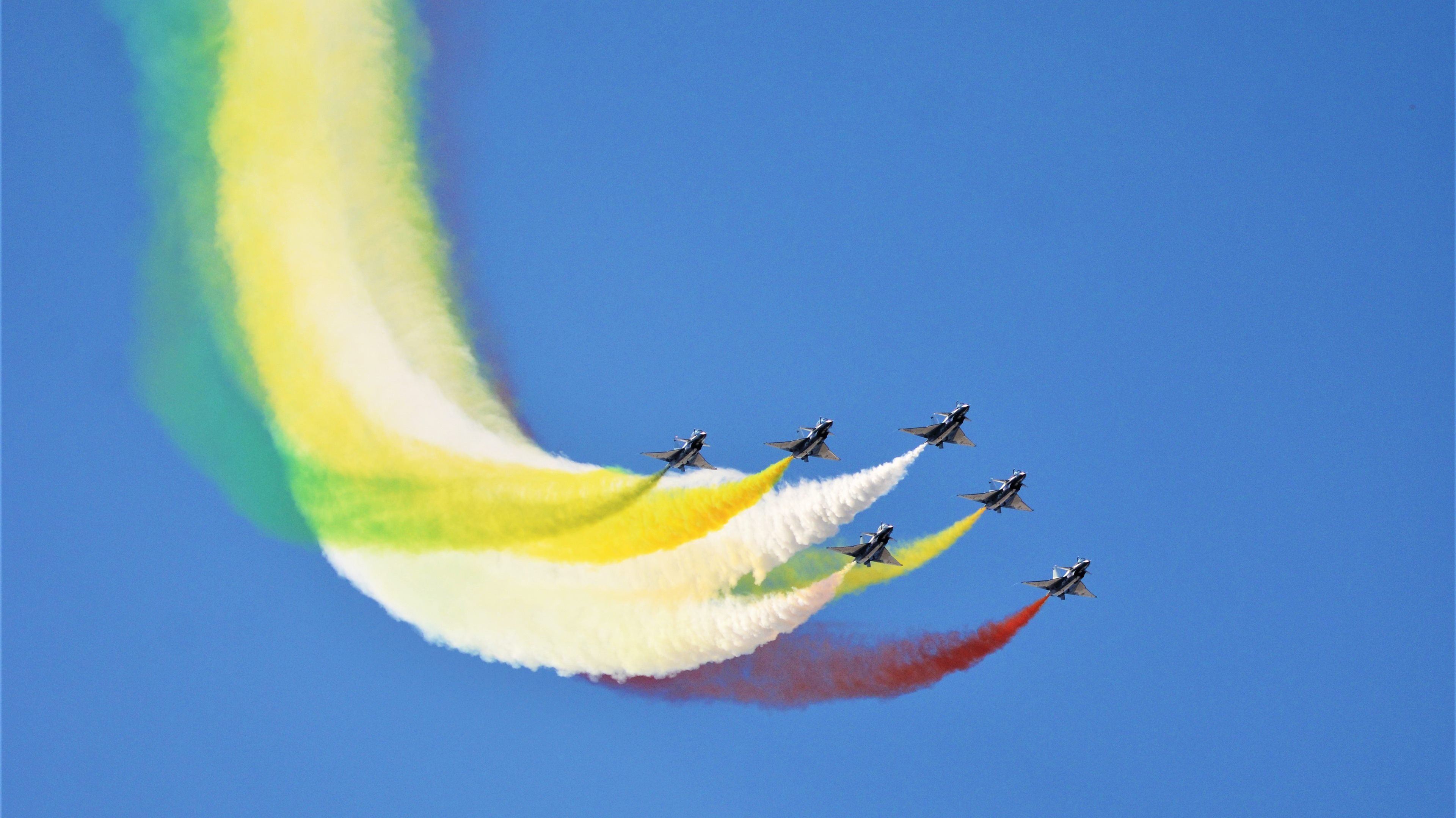 爵士反弹主场战胜热火,爵士全场54分