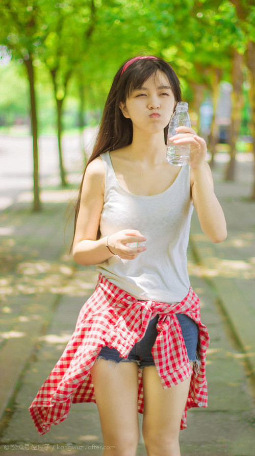 KAIYUN 中国大陆-里尔球员格雷尔遭遇伤病，暂时告别场地，格里格尔