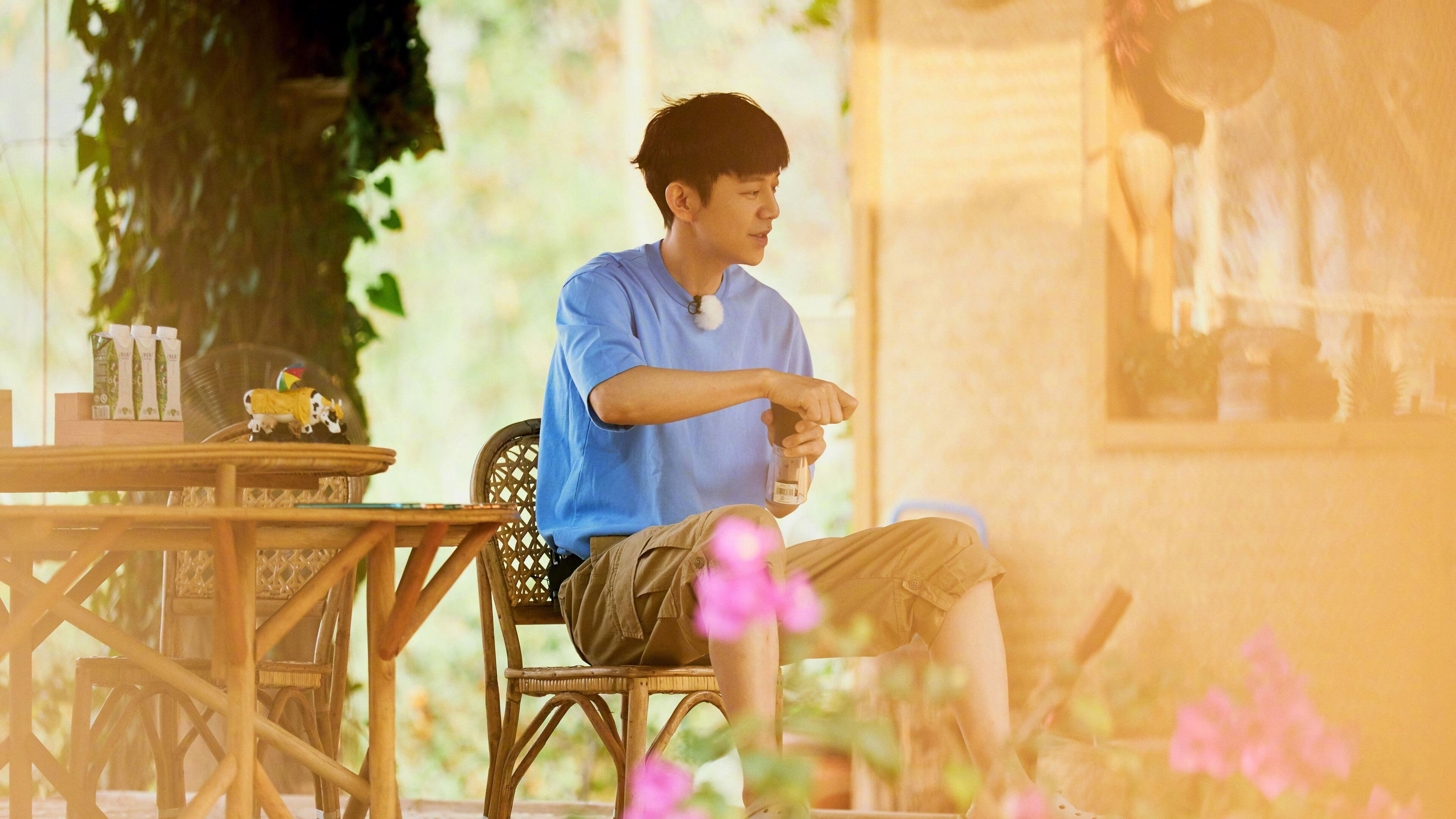 kaiyun体育综合-教练组在录像分析会上逐个讲解防守站位提升整体防线意识，防守训练教案